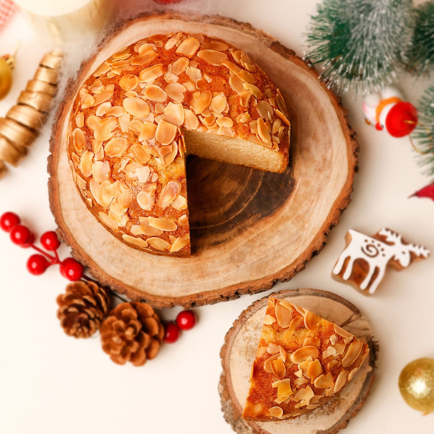 Almond Dry Cake 500 gm