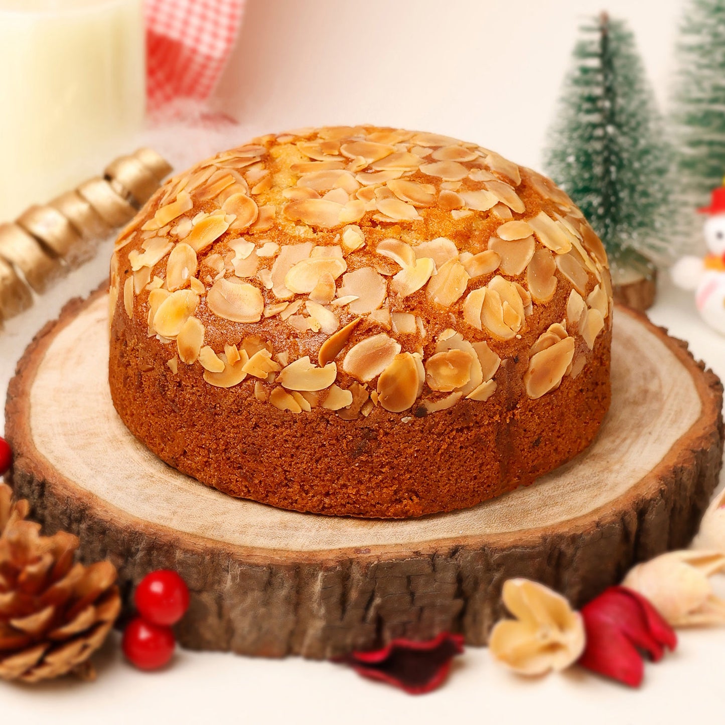 Almond Dry Cake 500 gm